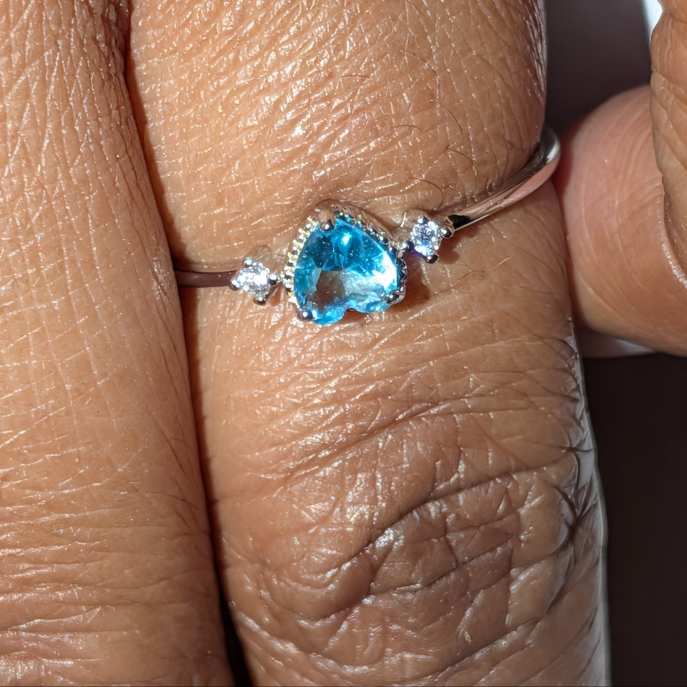 Stunning 925 Sterling silver promise ring sz 6 - Picture 15 of 17